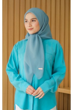 Hijab Segi 4 Double Haikon Lasercut Soft Denim